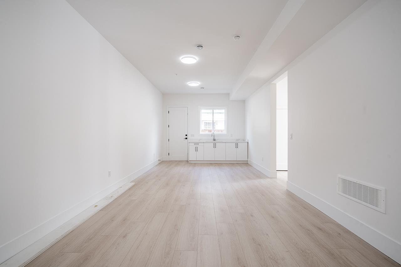 45945 Property Photo 5
