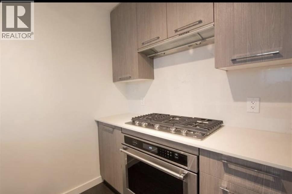 7708 Alderbridge Way Property Photo 2