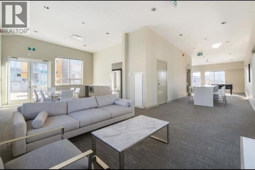 7708 Alderbridge Way Property Photo 3