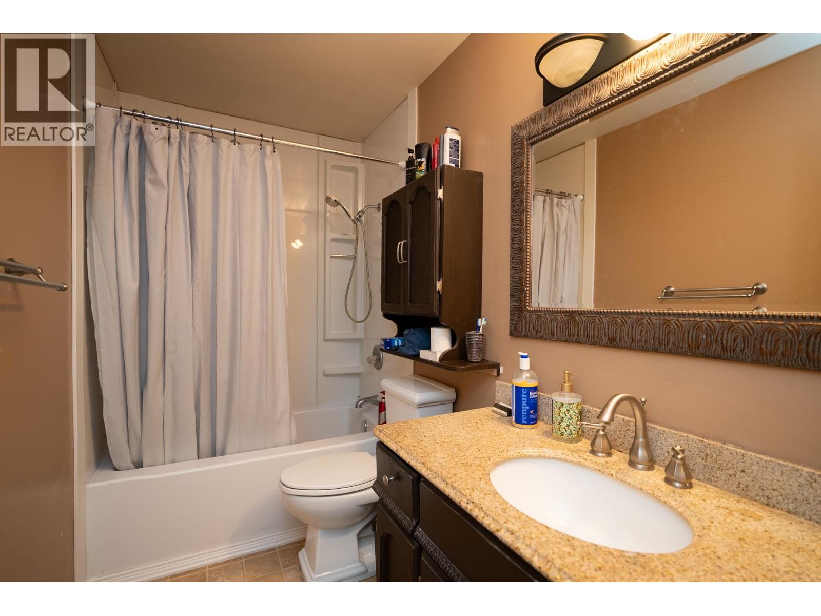 5590 Simon Fraser Avenue Property Photo 17