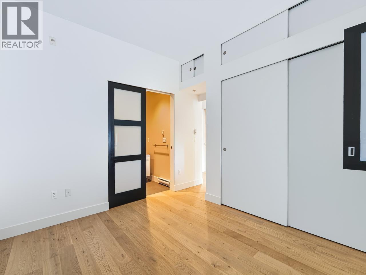 212 220 Salter Street Property Photo 18