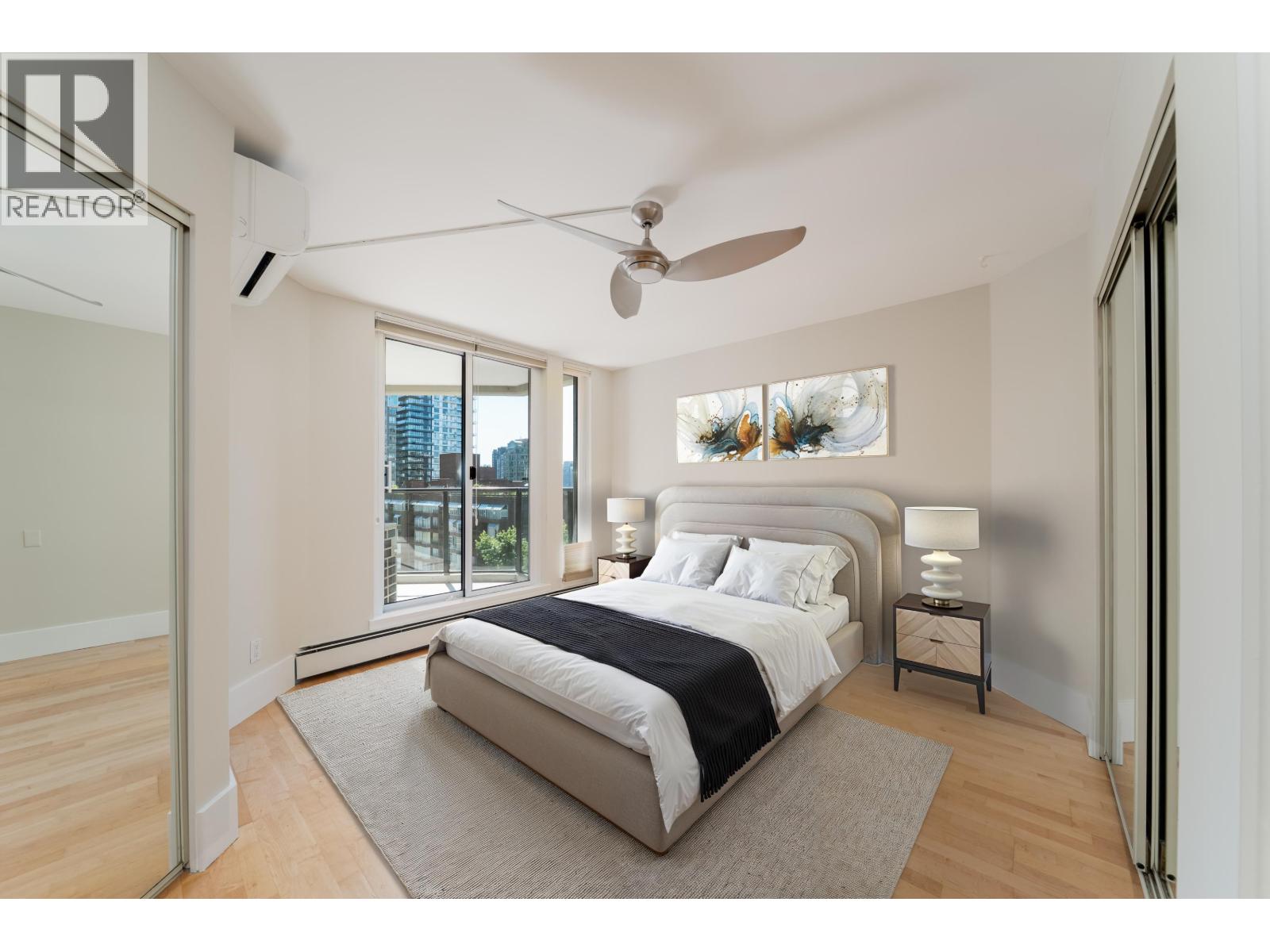 905 1010 Burnaby Street Property Photo 5
