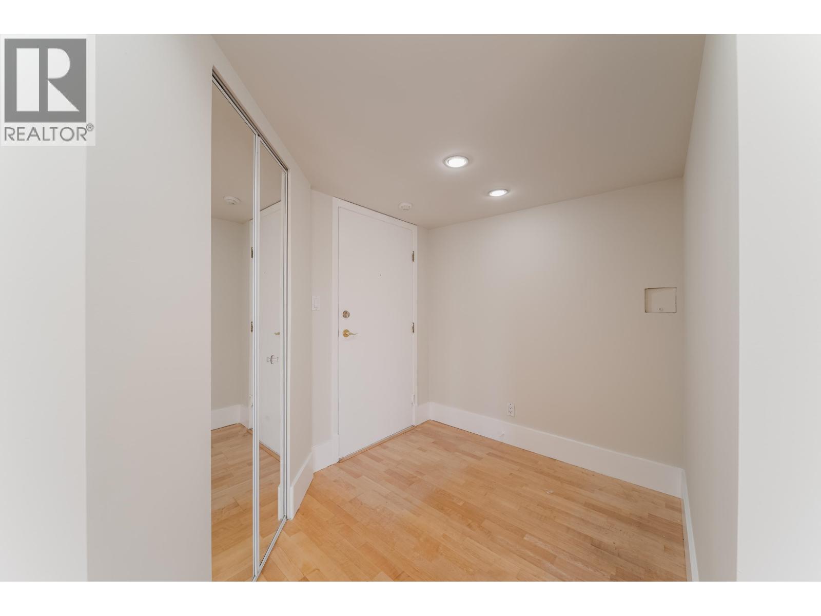 905 1010 Burnaby Street Property Photo 26