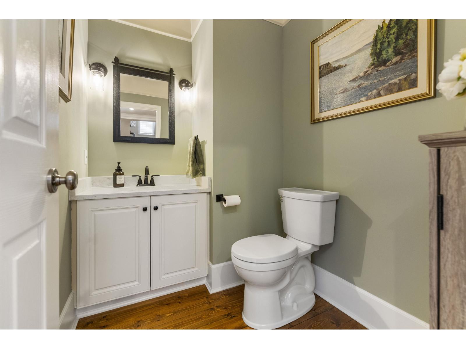 21095 44 Avenue Property Photo 13