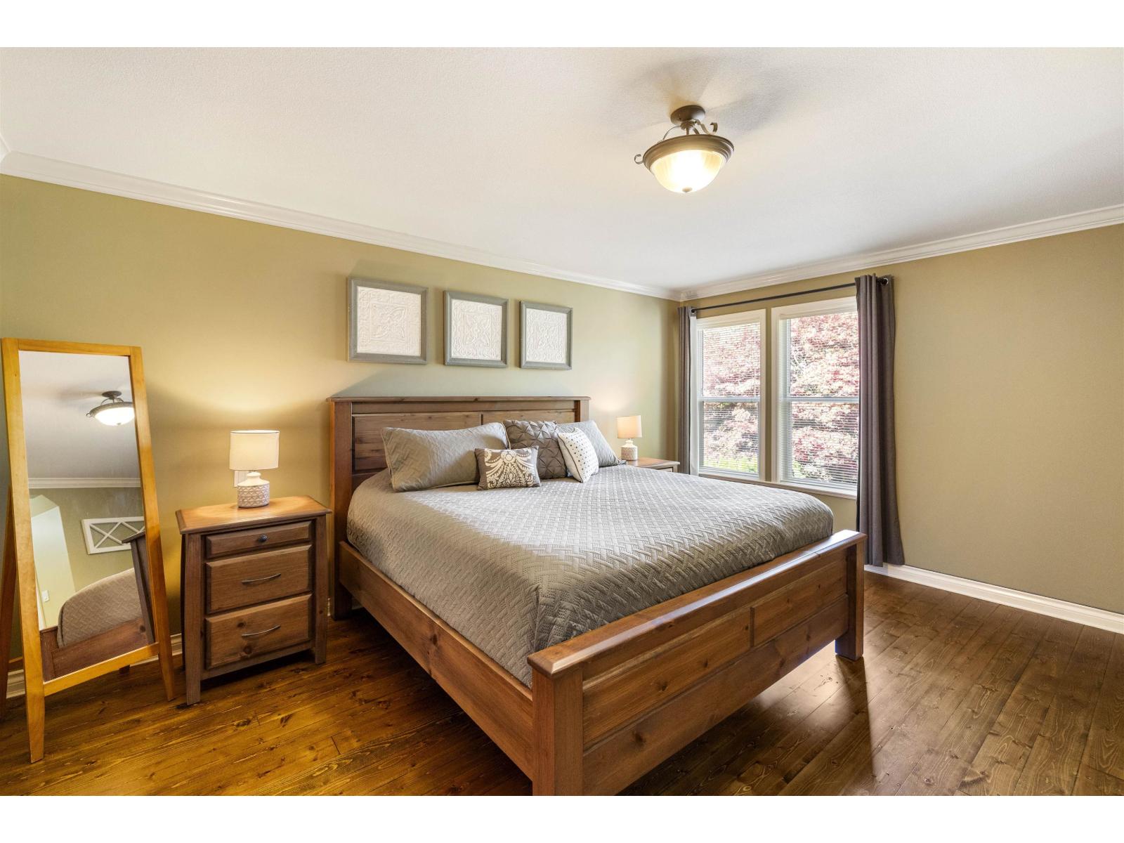 21095 44 Avenue Property Photo 16