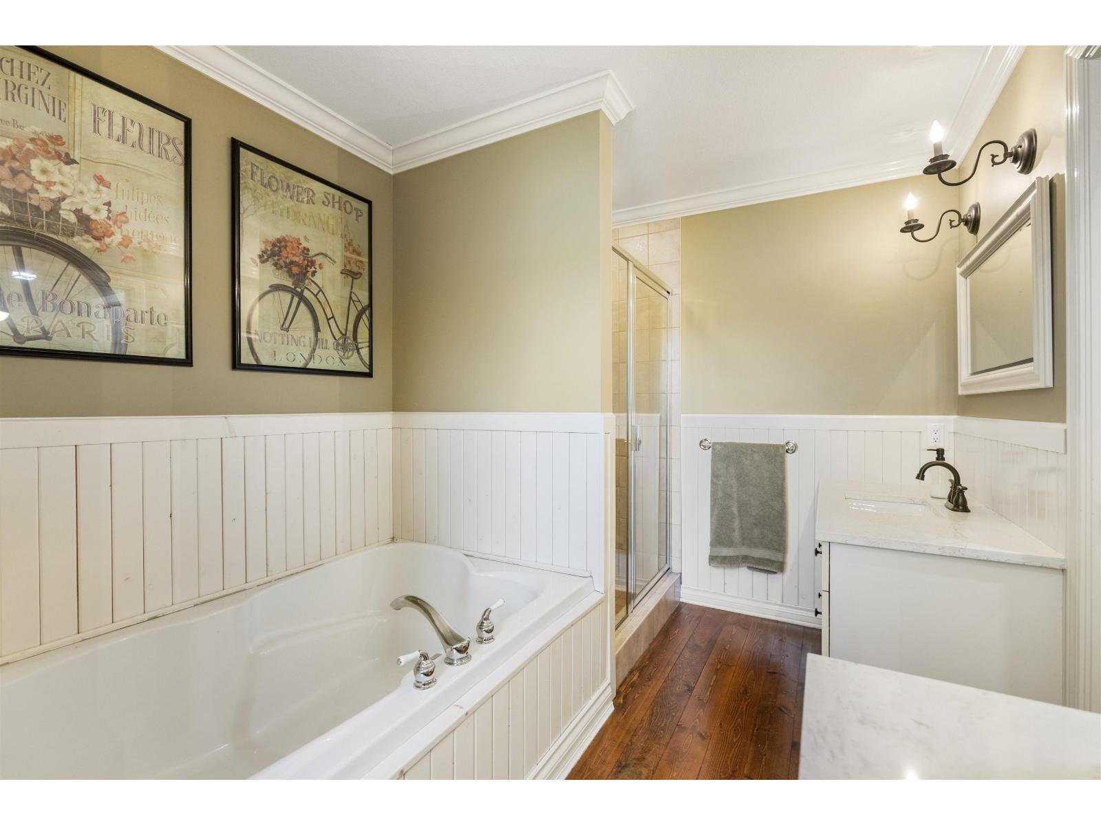 21095 44 Avenue Property Photo 19