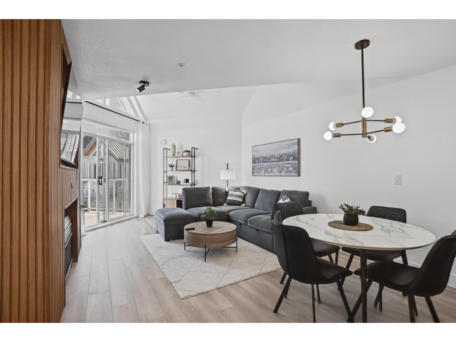 328 Esplanade Avenue #412 Property Photo 5