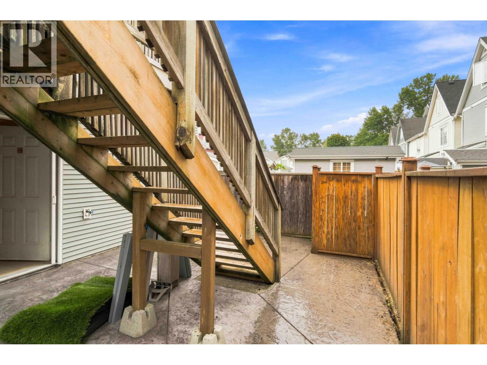 313 3000 Riverbend Drive Property Photo 31