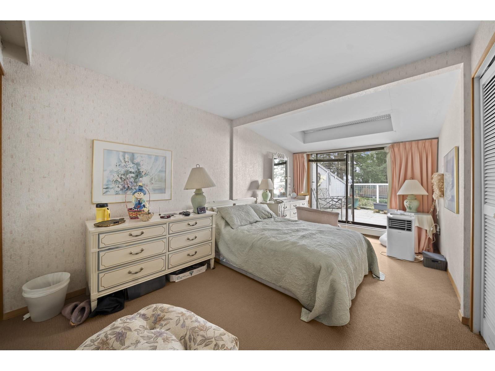 14862 Thrift Avenue Property Photo 14