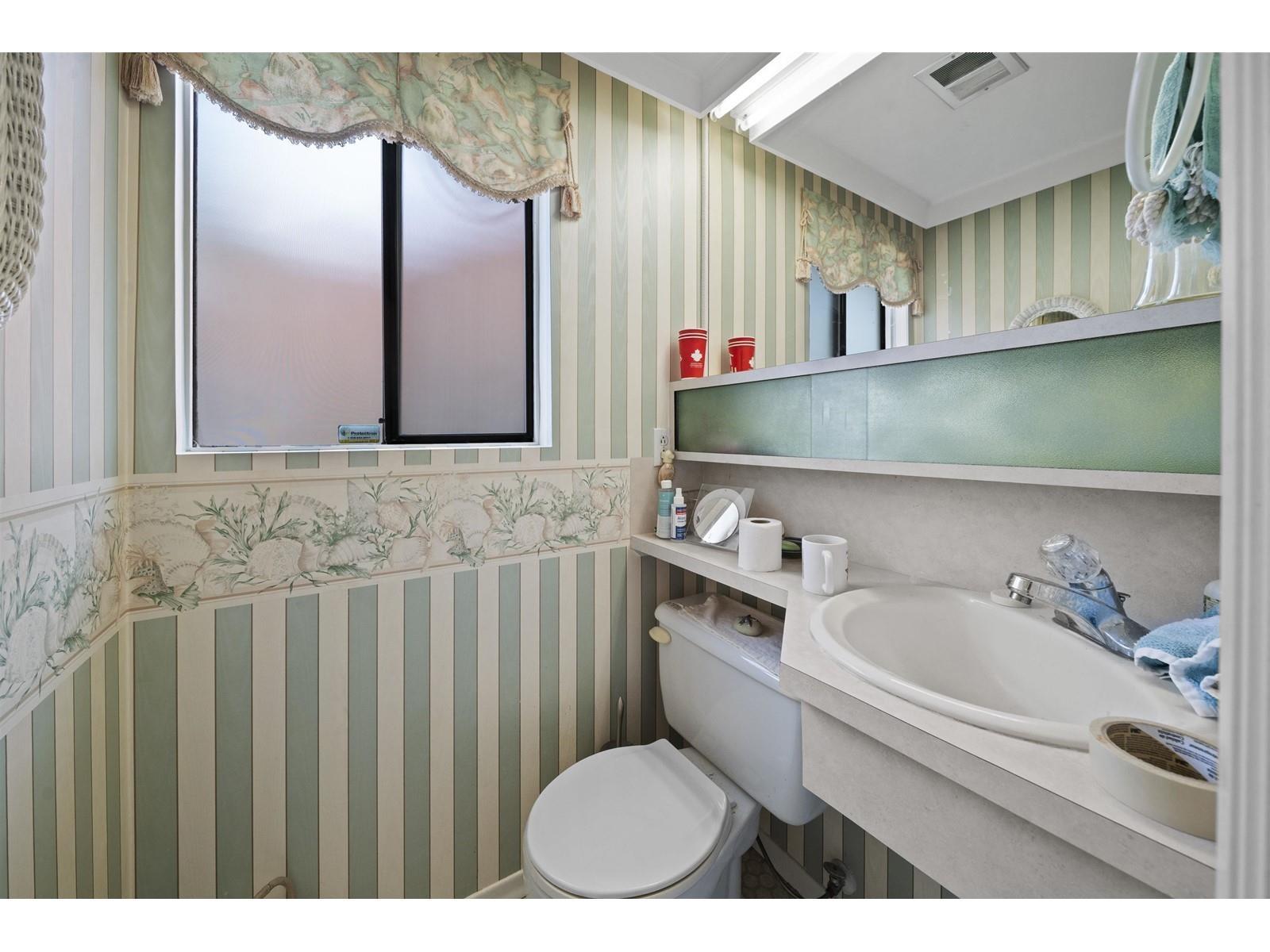14862 Thrift Avenue Property Photo 22