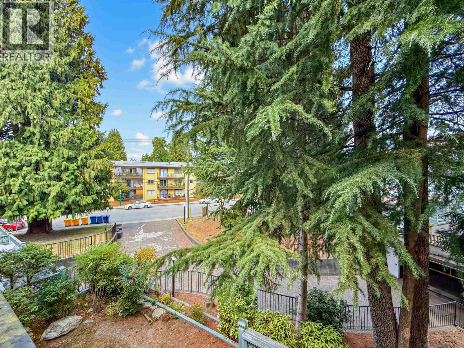 10 7110 Barnet Road Property Photo 7