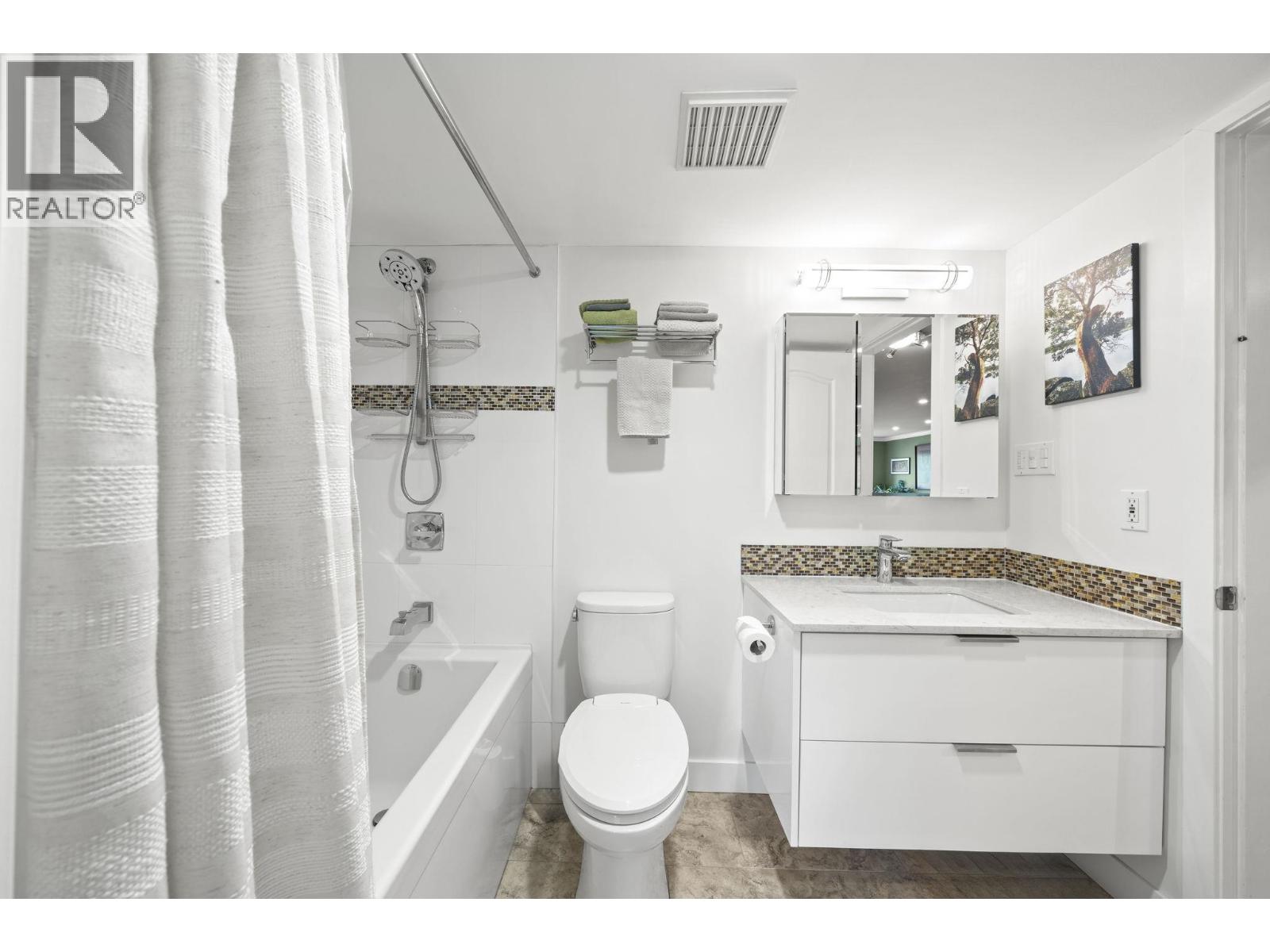 217 2551 Parkview Lane Property Photo 20