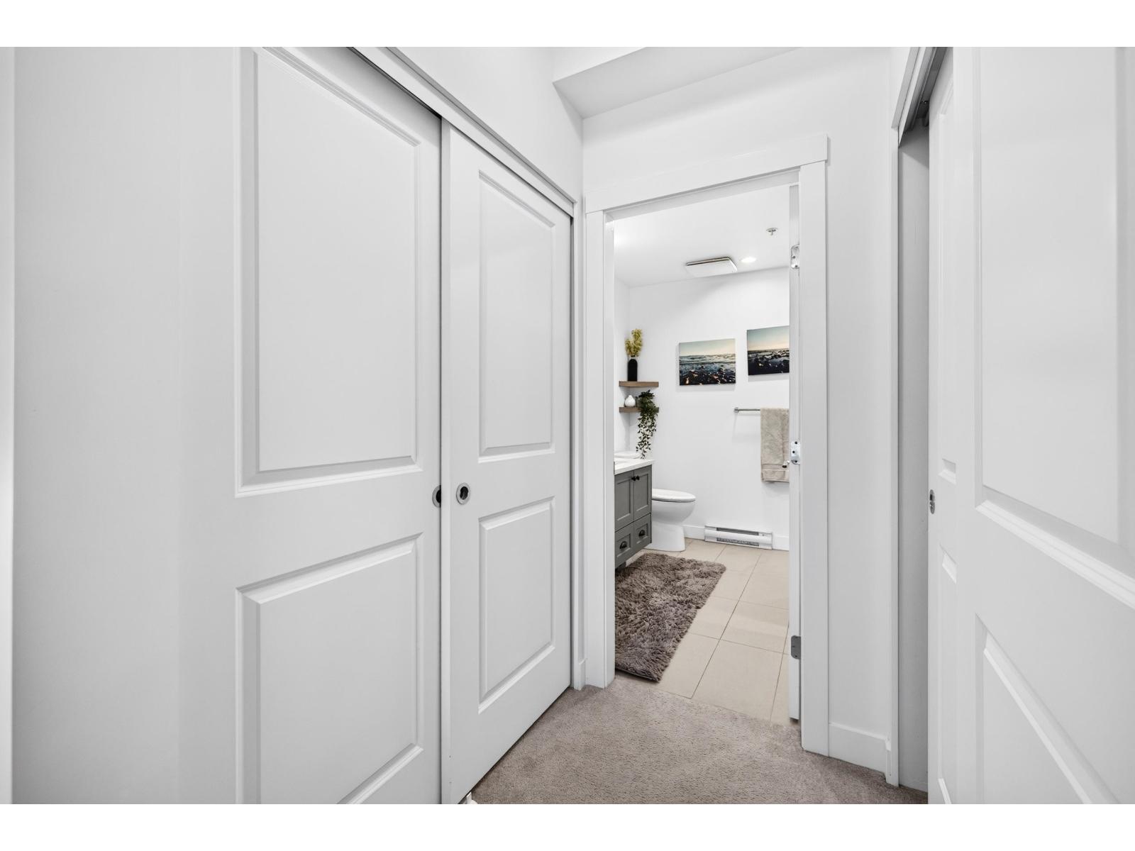 B306 20487 65 Avenue Property Photo 20