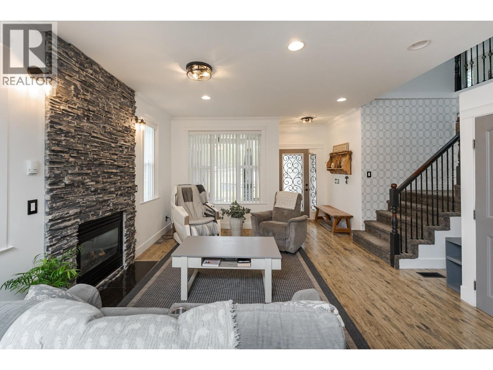 10155 Skylark Road Property Photo 9