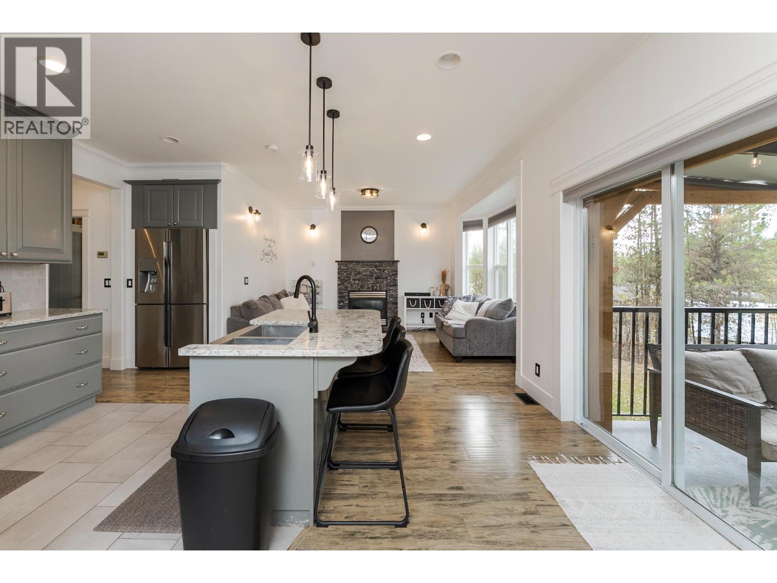 10155 Skylark Road Property Photo 15