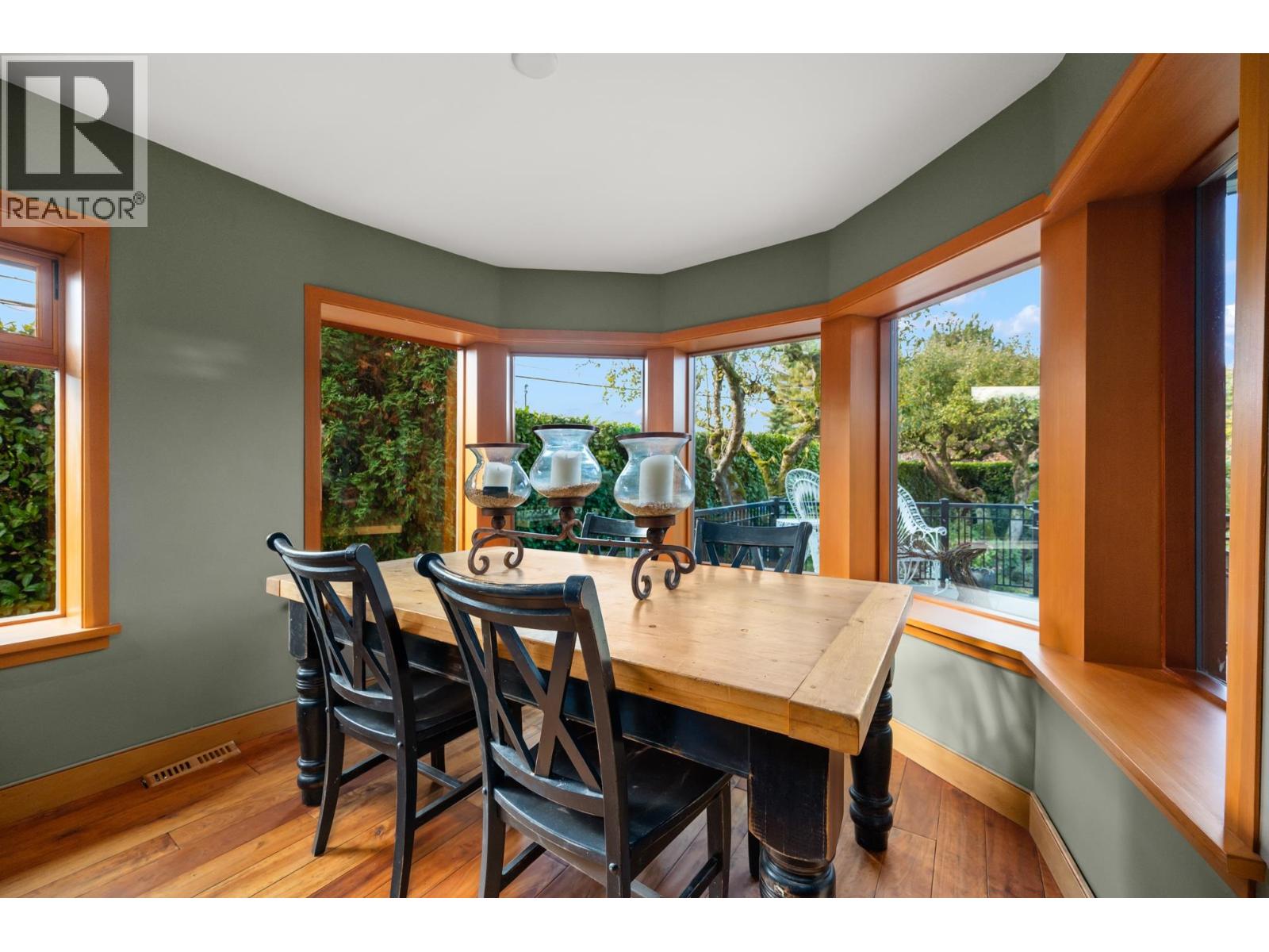 3850 Point Grey Road Property Photo 10