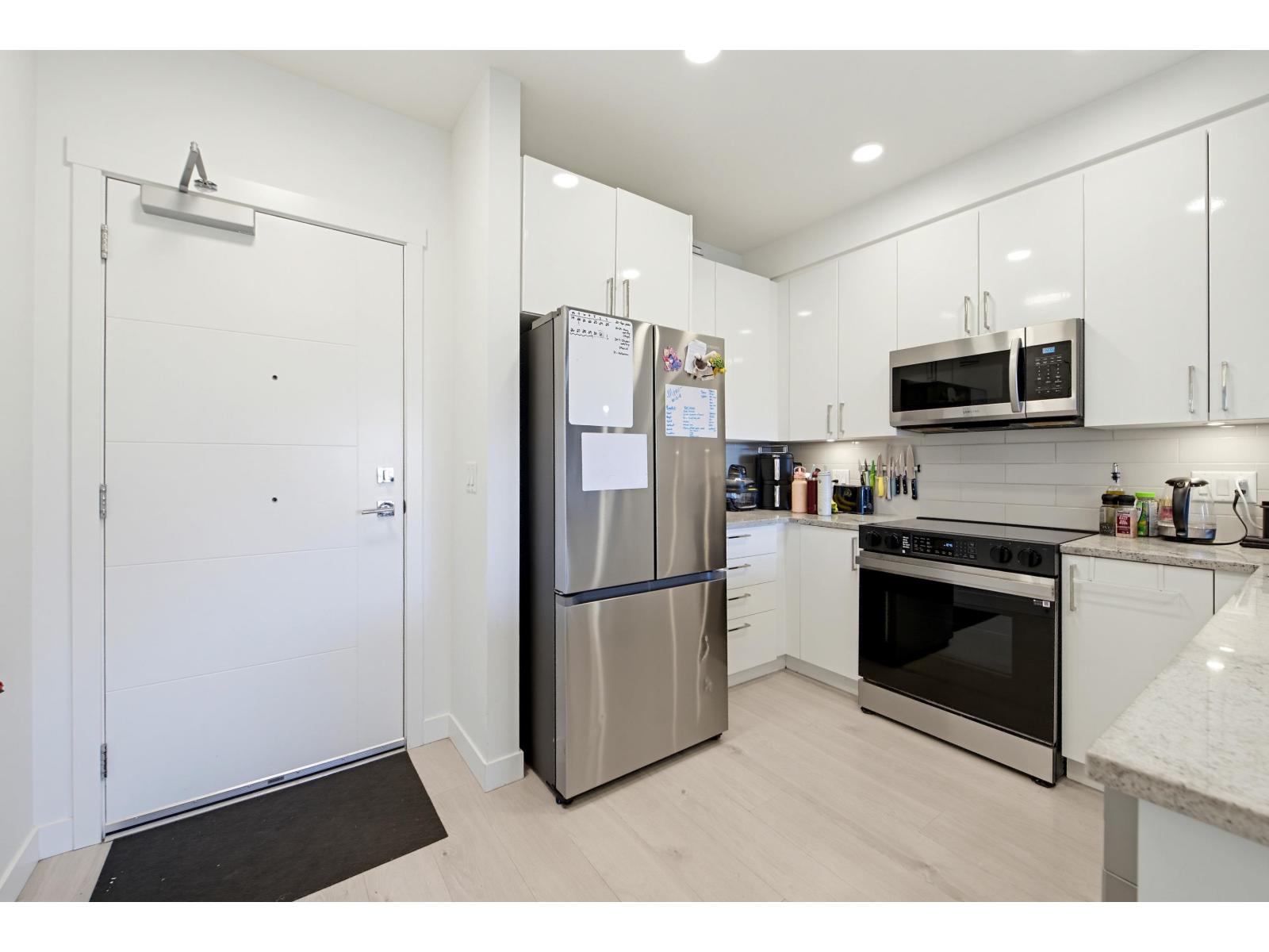 215 5504 Brydon Crescent Property Photo 11