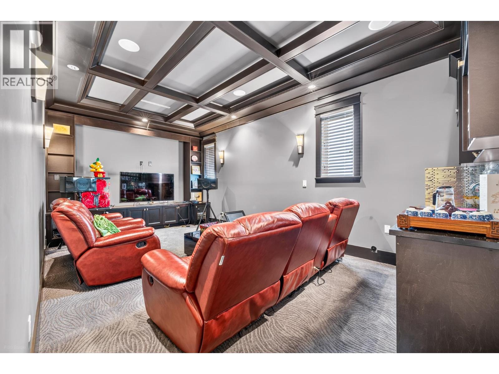 7788 Railway Avenue Property Photo 18