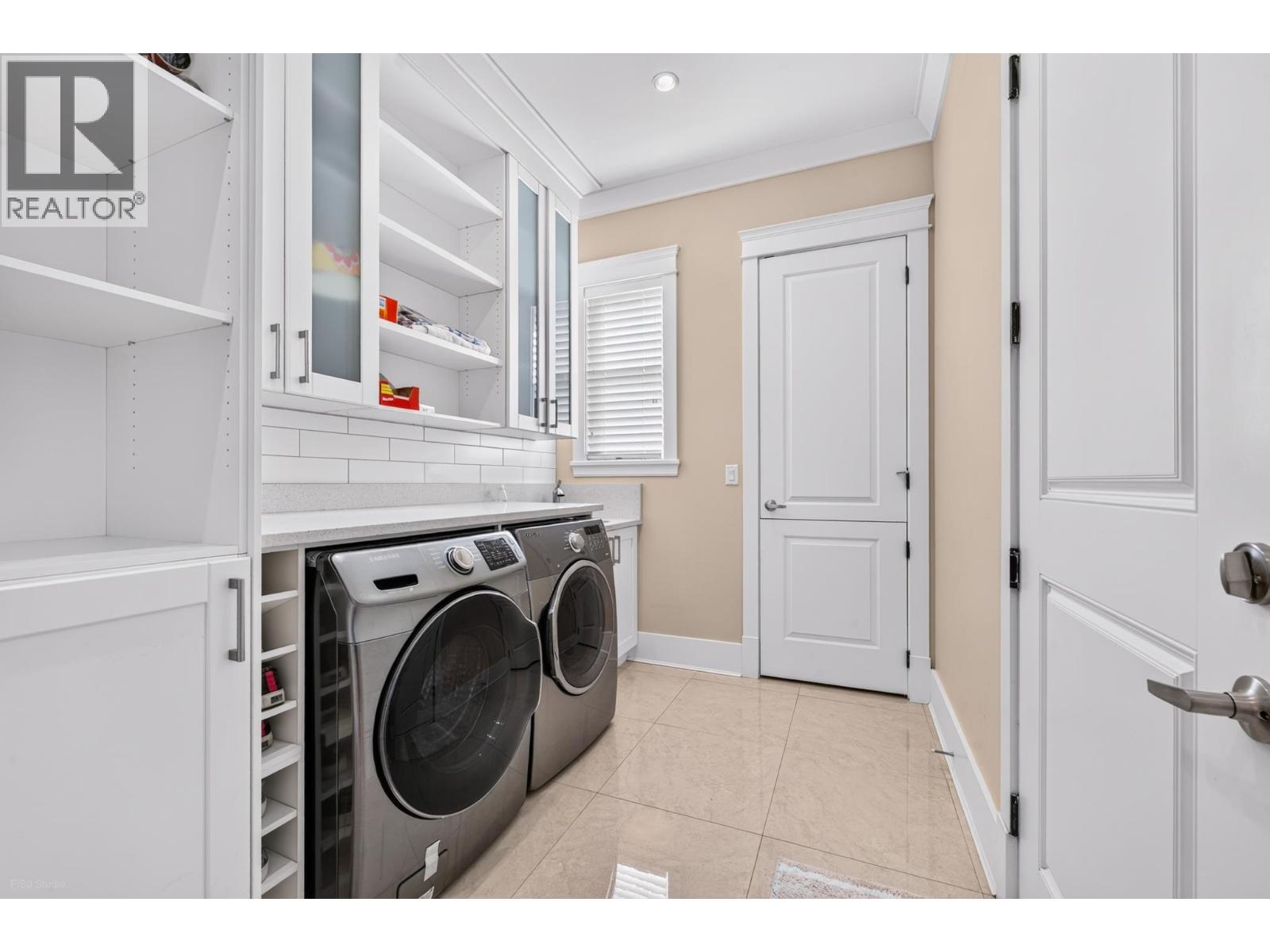 7788 Railway Avenue Property Photo 25