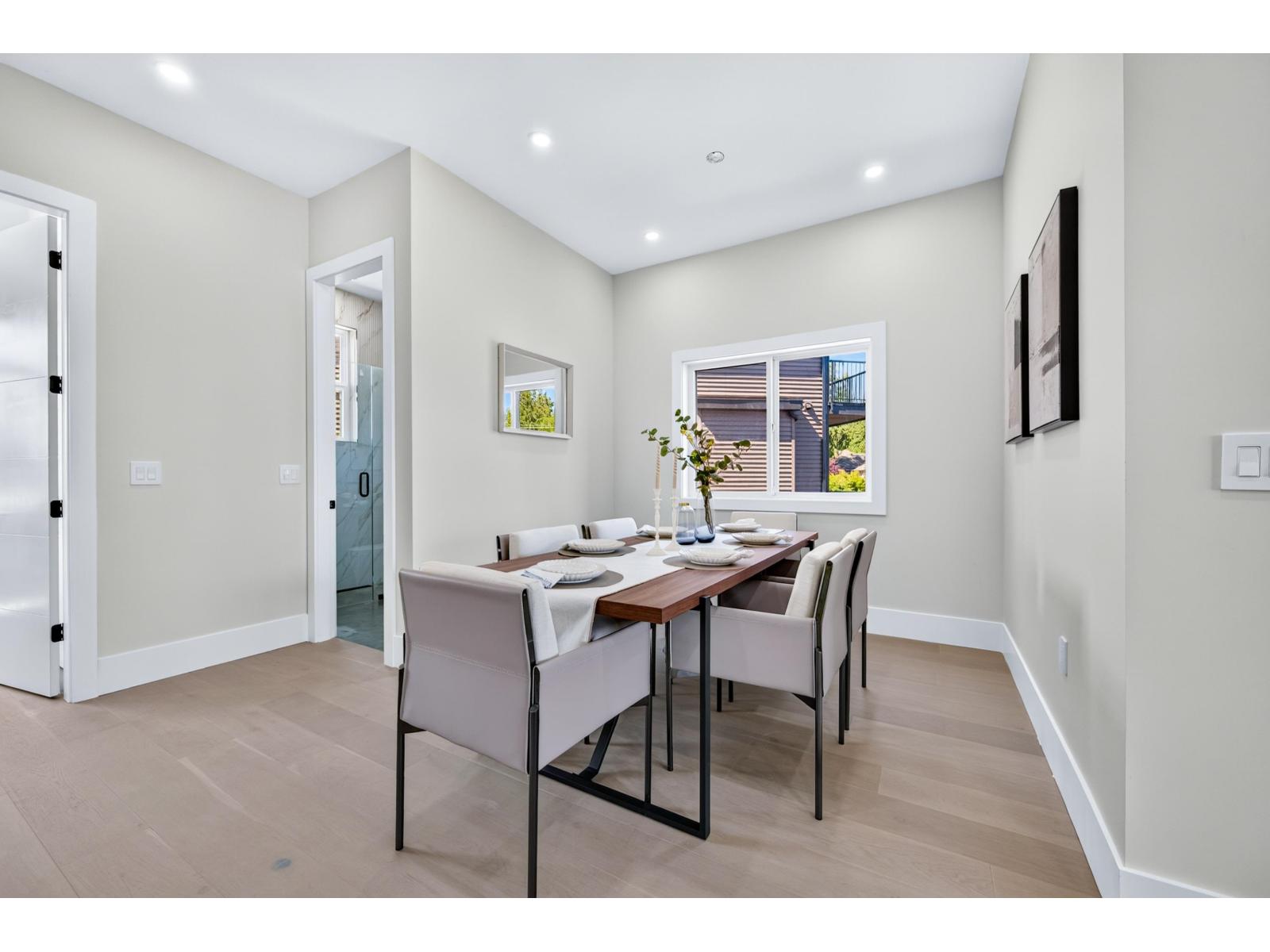 102 15871 111a Avenue Property Photo 17