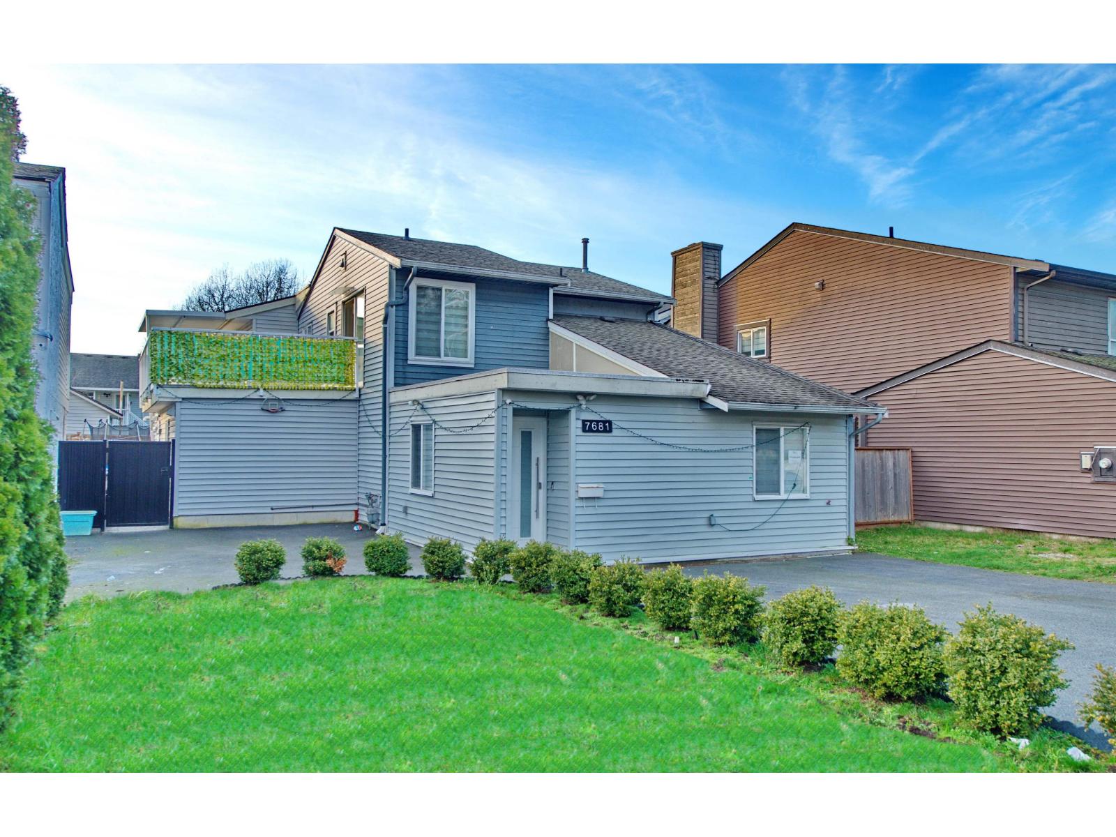 7681 125 STREET Property Photo 1