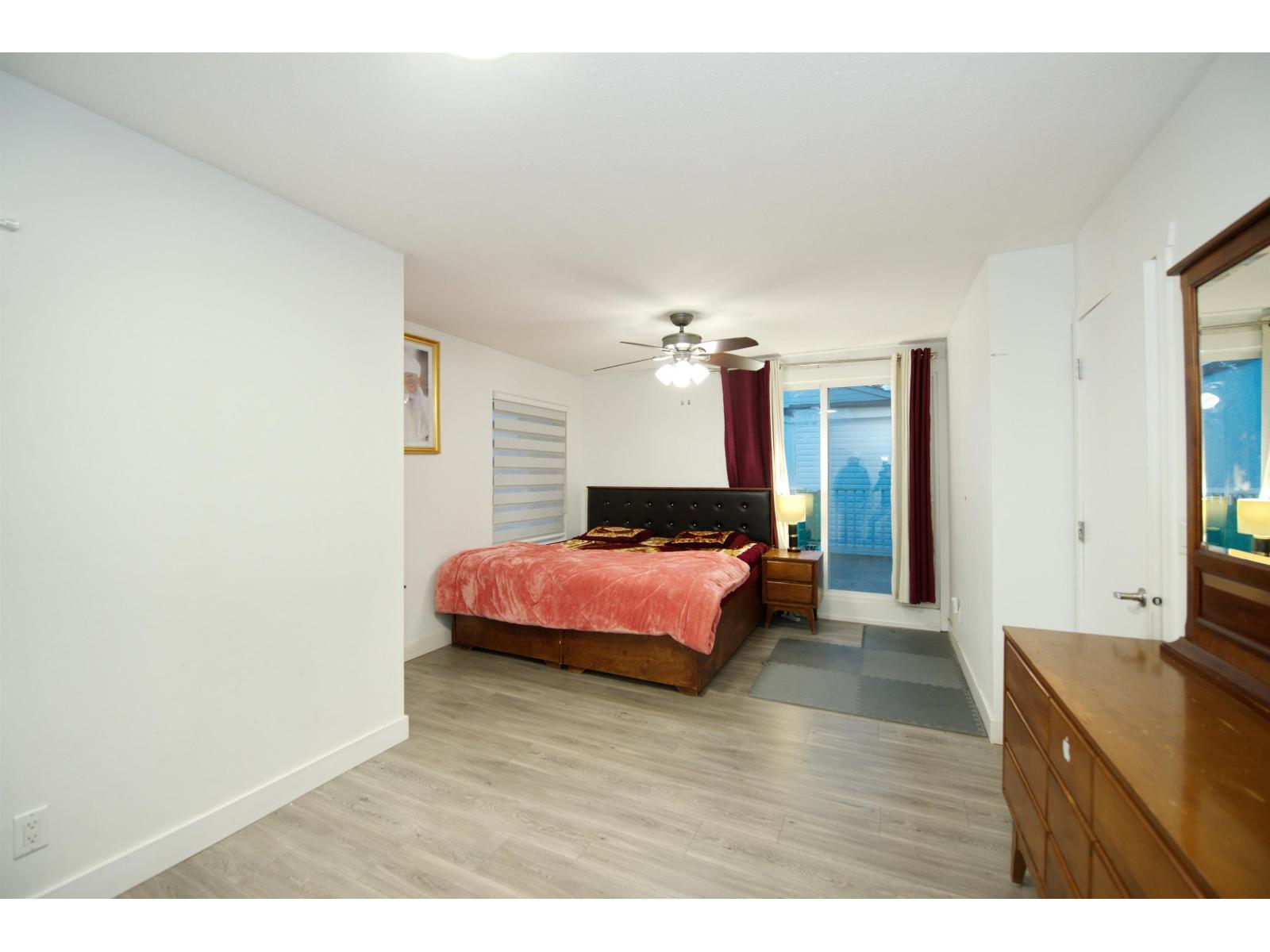7681 125 Street Property Photo 29