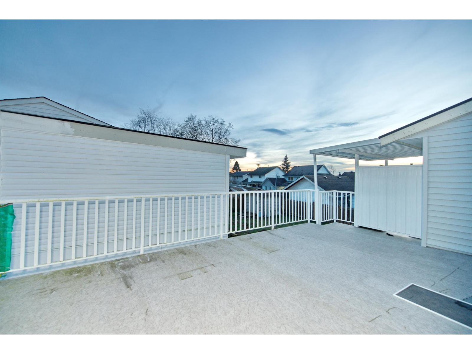 7681 125 Street Property Photo 30
