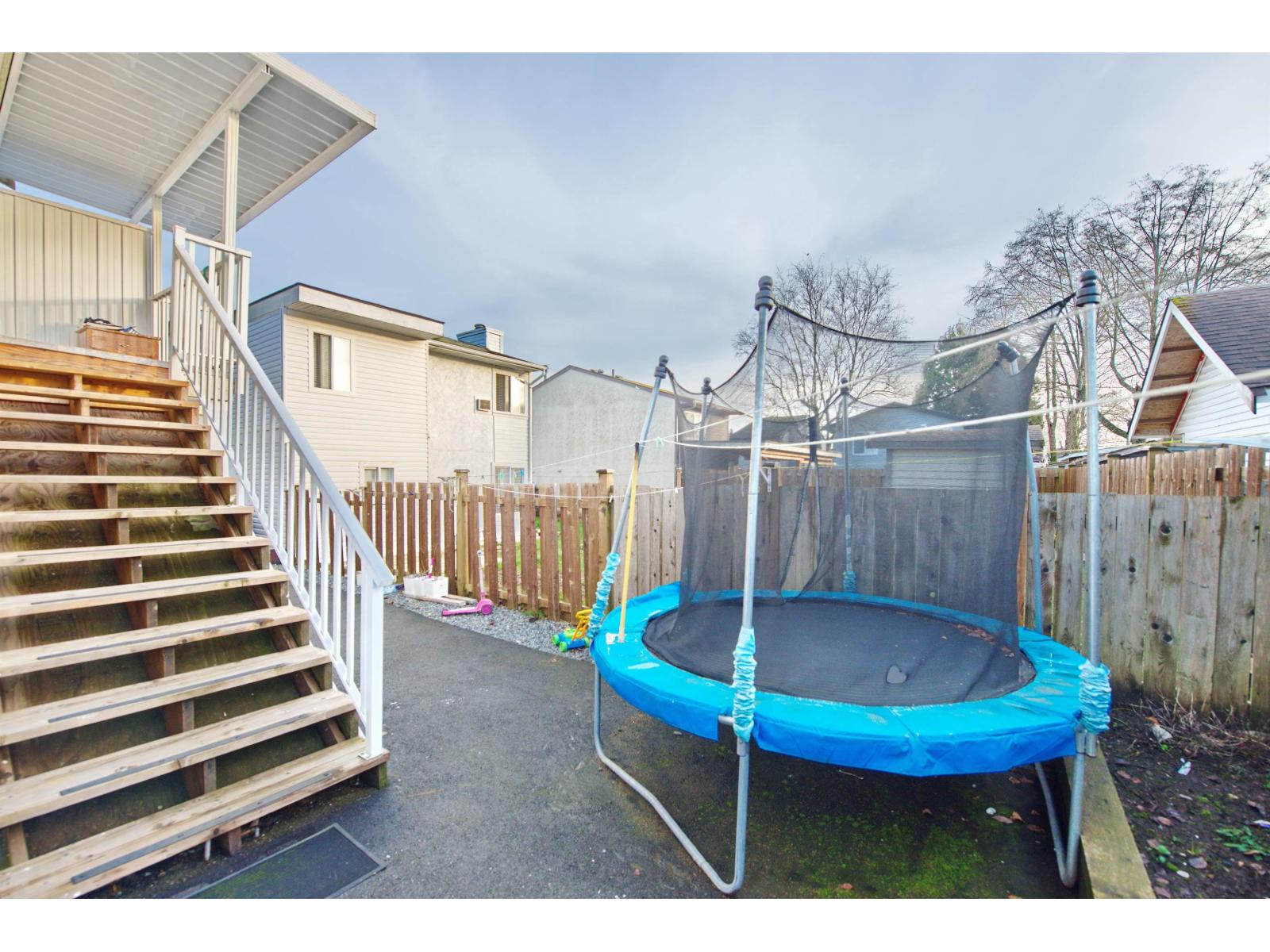 7681 125 Street Property Photo 33