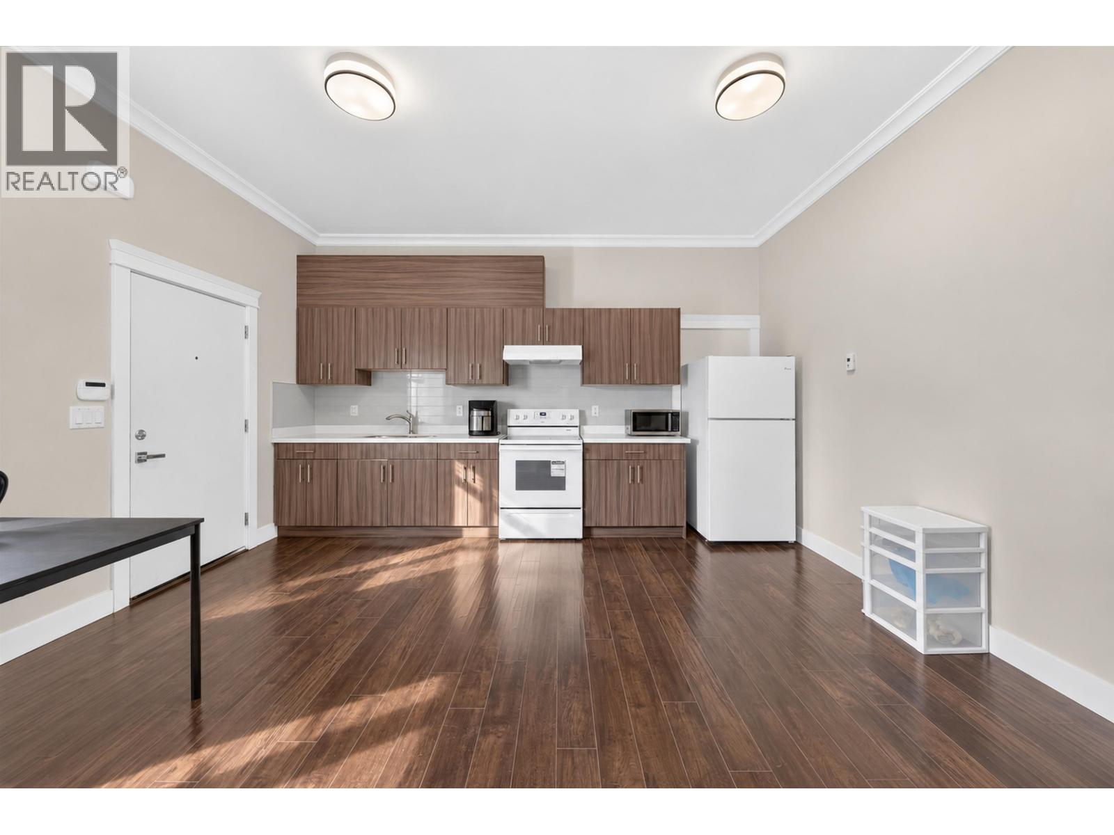 10260 Seacote Road Property Photo 32