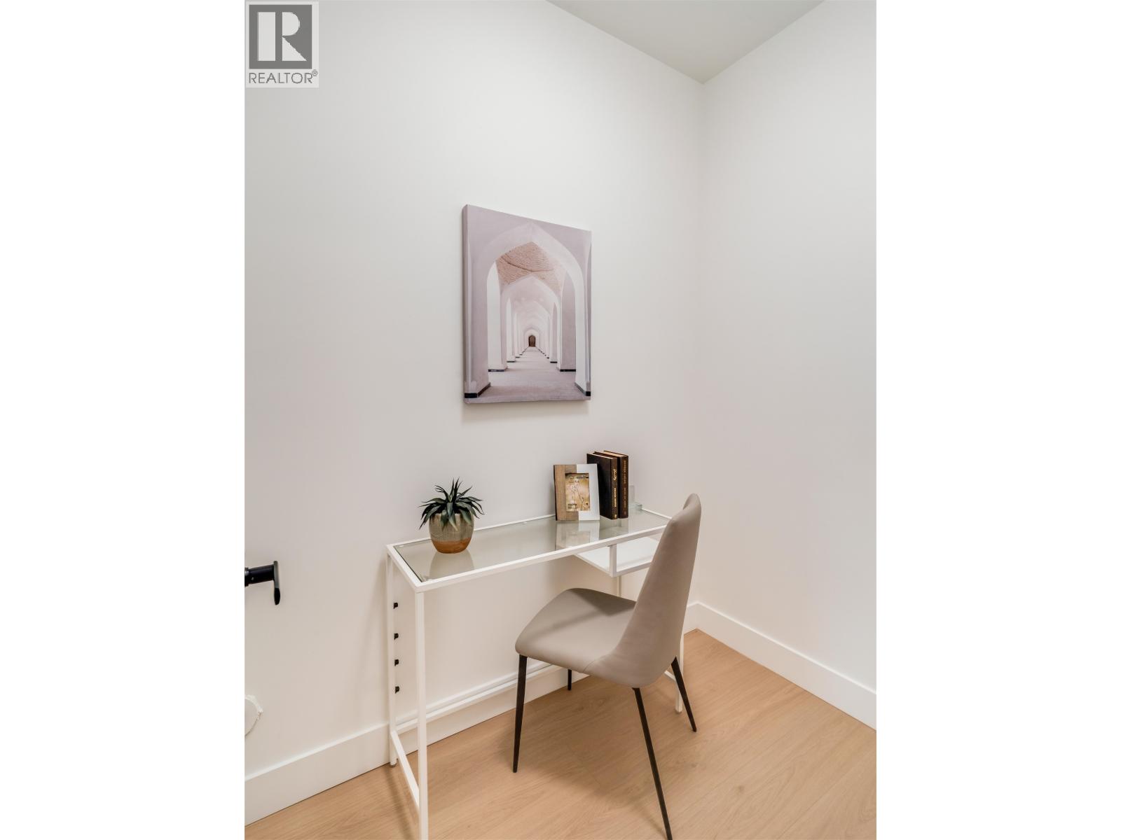 104 359 Laval Street Property Photo 13