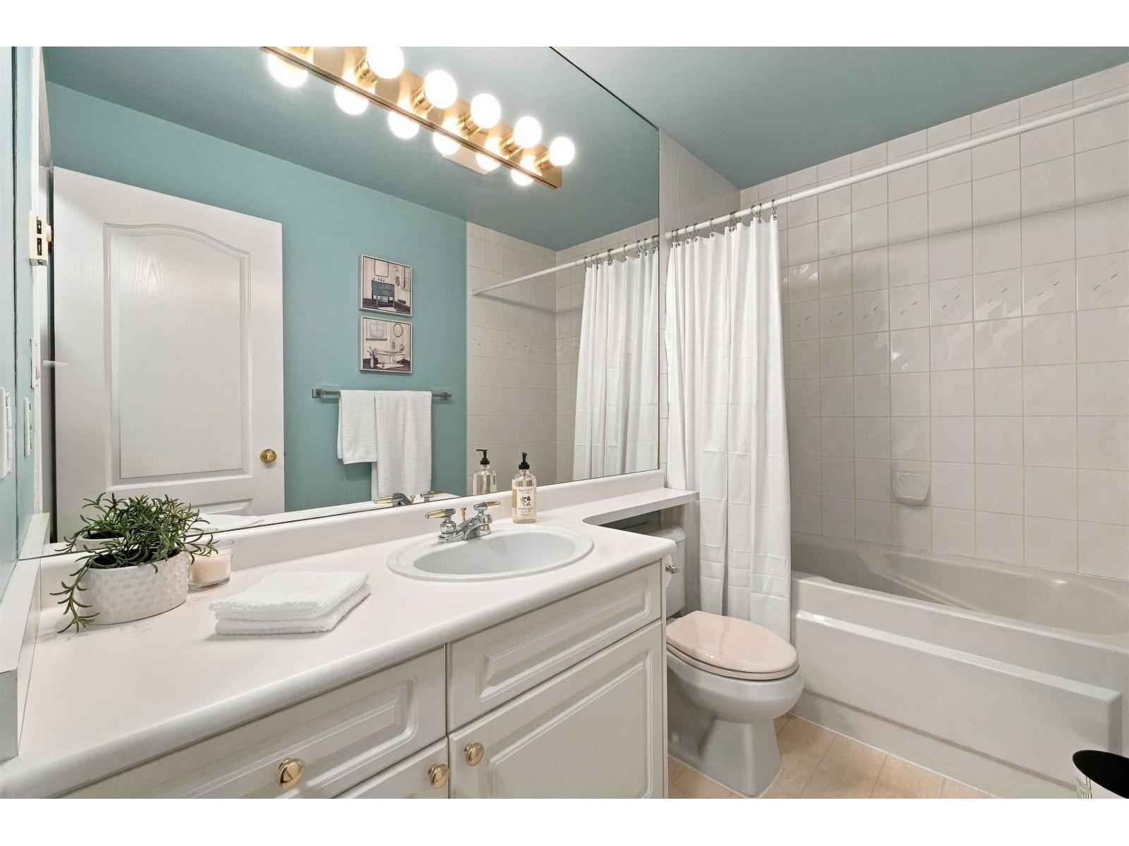 312 15140 108 Avenue Property Photo 19
