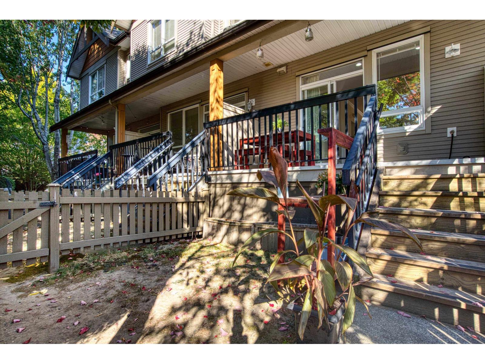 3 16772 61 Avenue Property Photo 26
