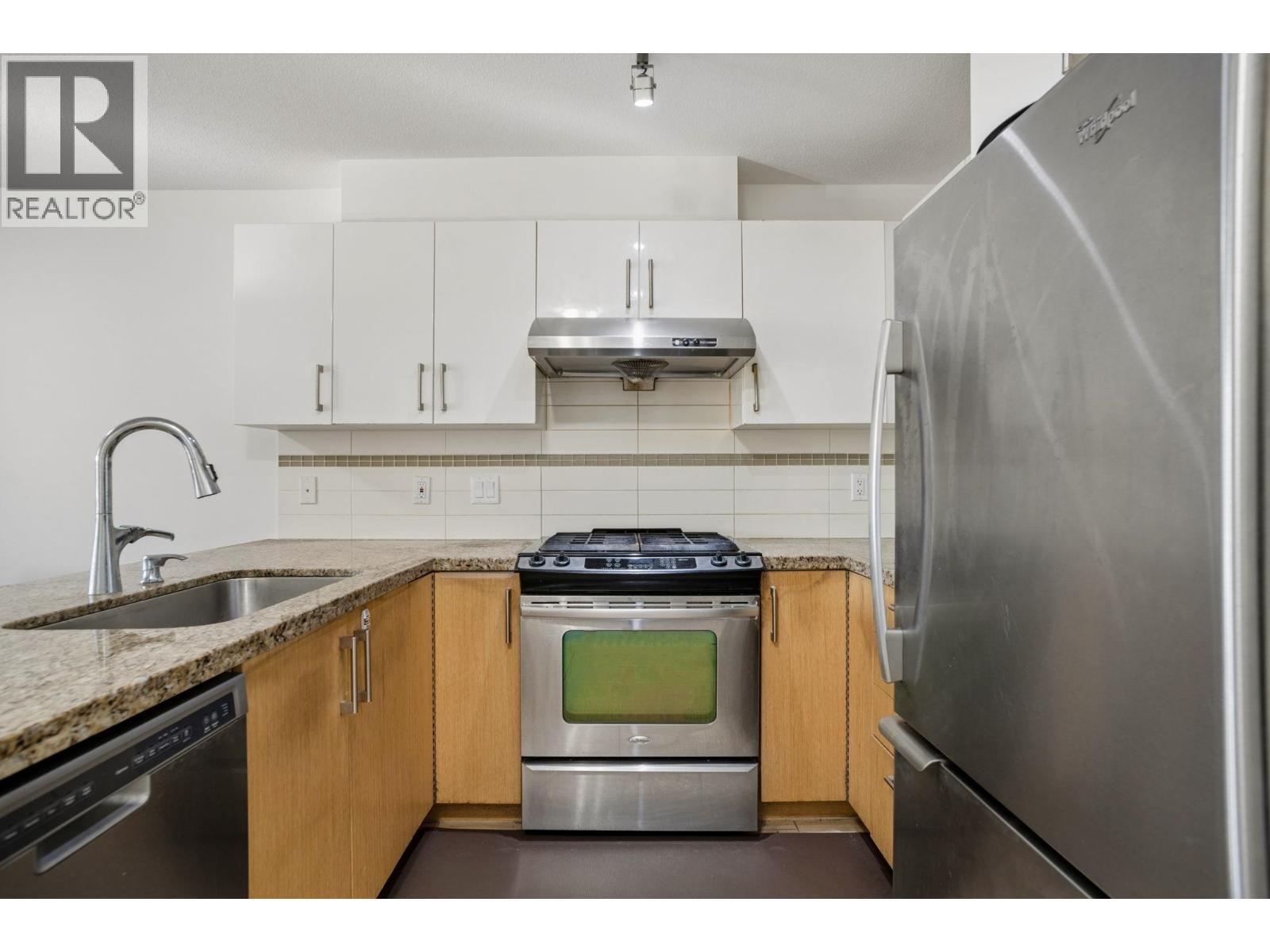 123 6828 Eckersley Road Property Photo 3