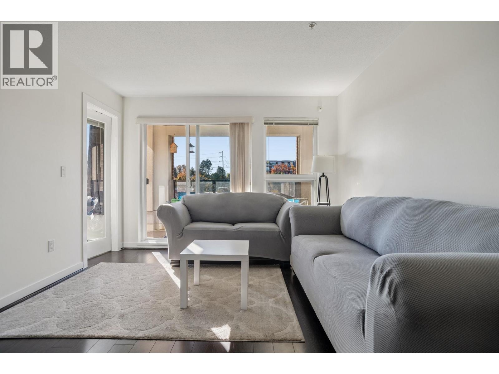 123 6828 Eckersley Road Property Photo 10