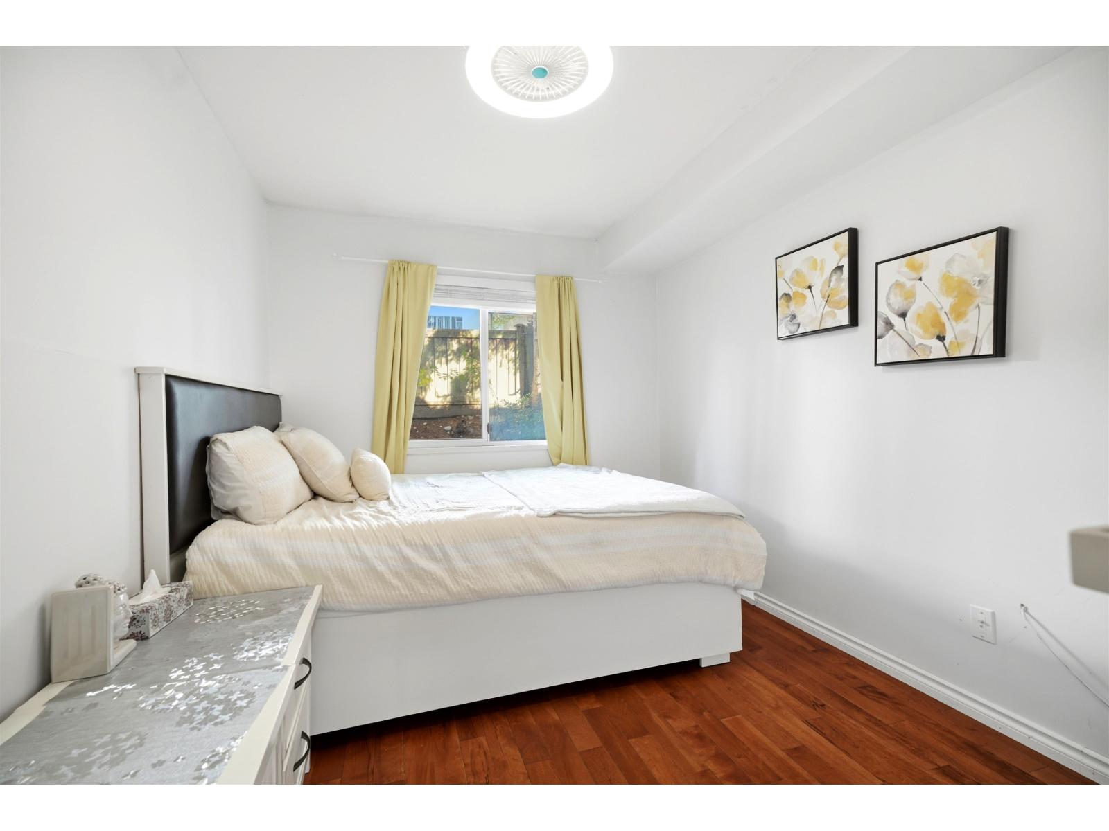55 9281 122 Street Property Photo 12