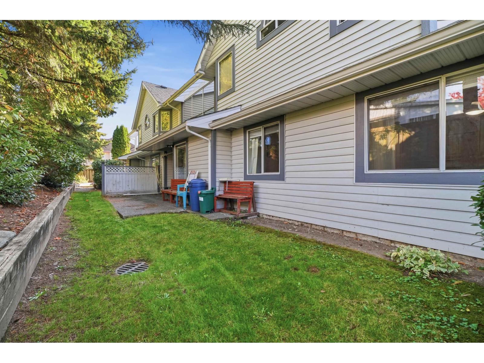 55 9281 122 Street Property Photo 18