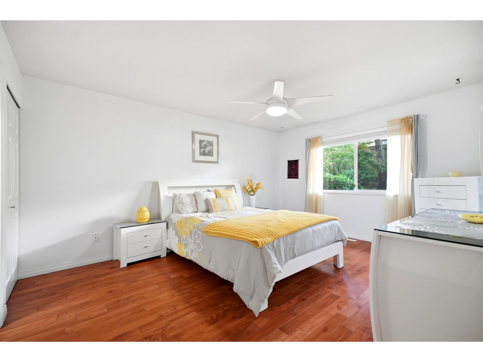 55 9281 122 Street Property Photo 27