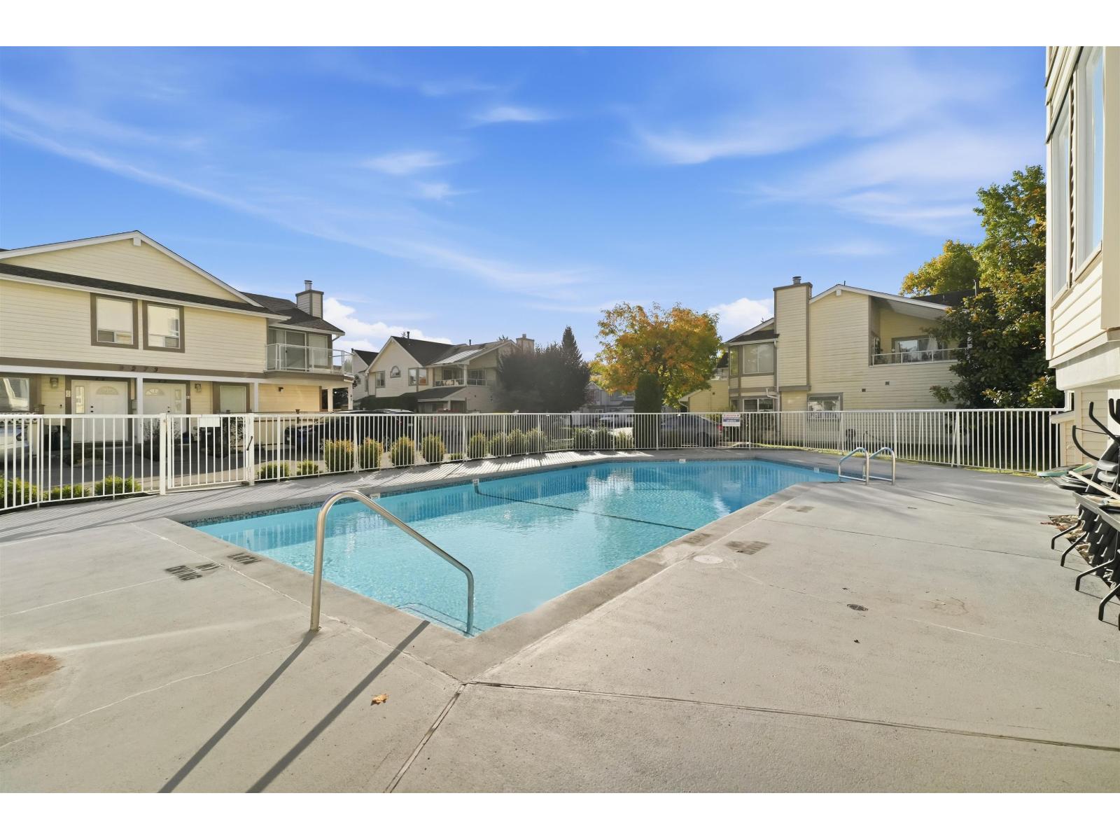 55 9281 122 Street Property Photo 34
