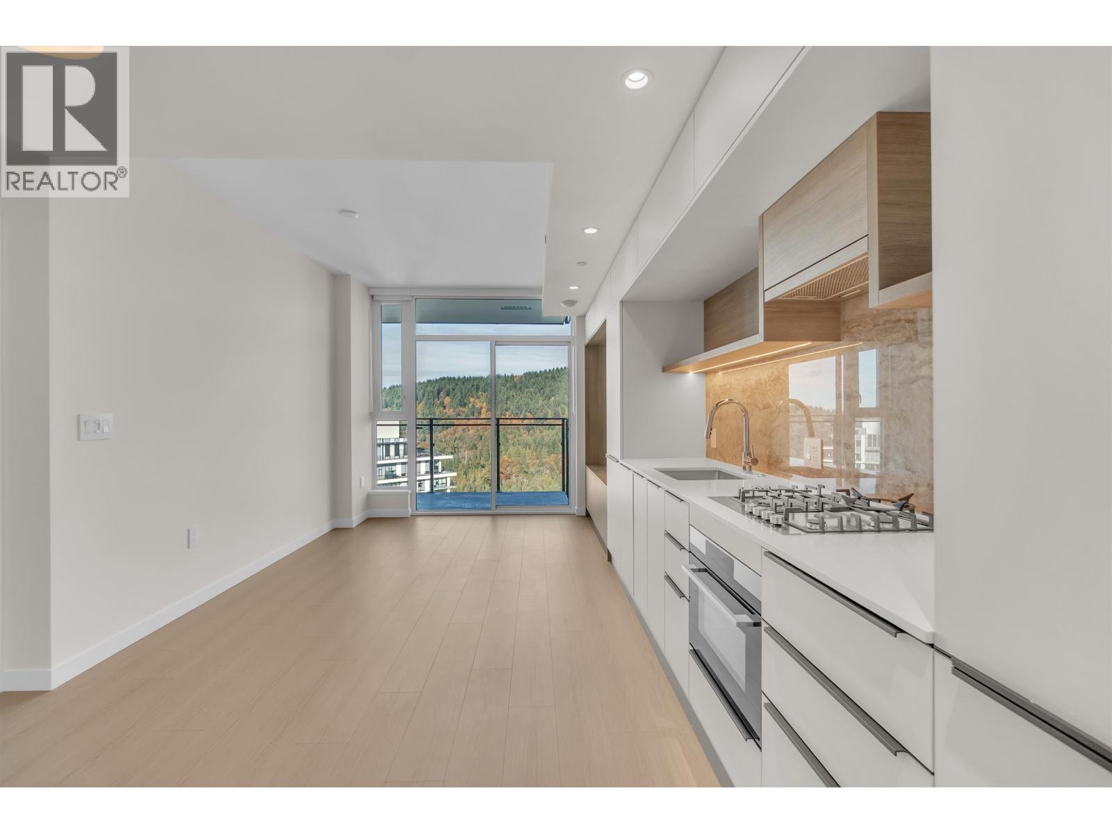 2706 612 ELMWOOD STREET Property Photo 1