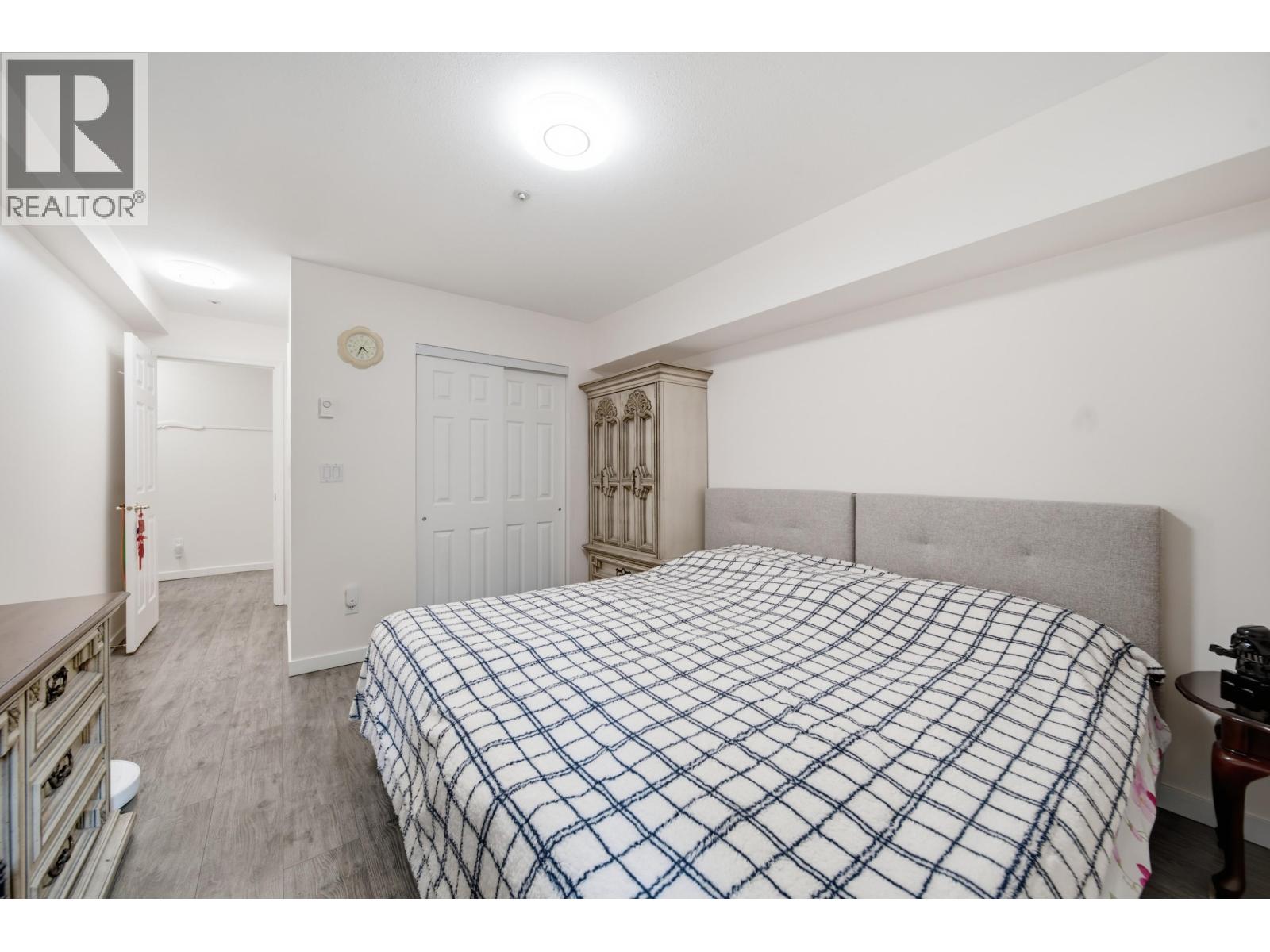 107 5788 Vine Street Property Photo 10