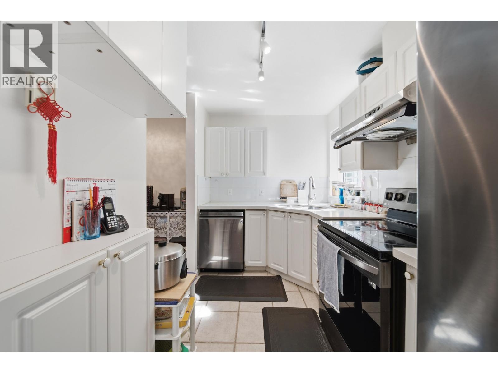 107 5788 Vine Street Property Photo 14