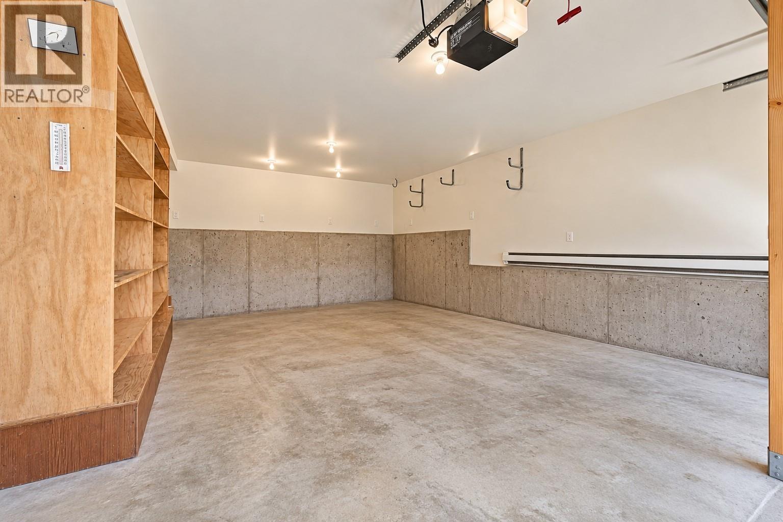 9282 Emerald Drive Property Photo 25