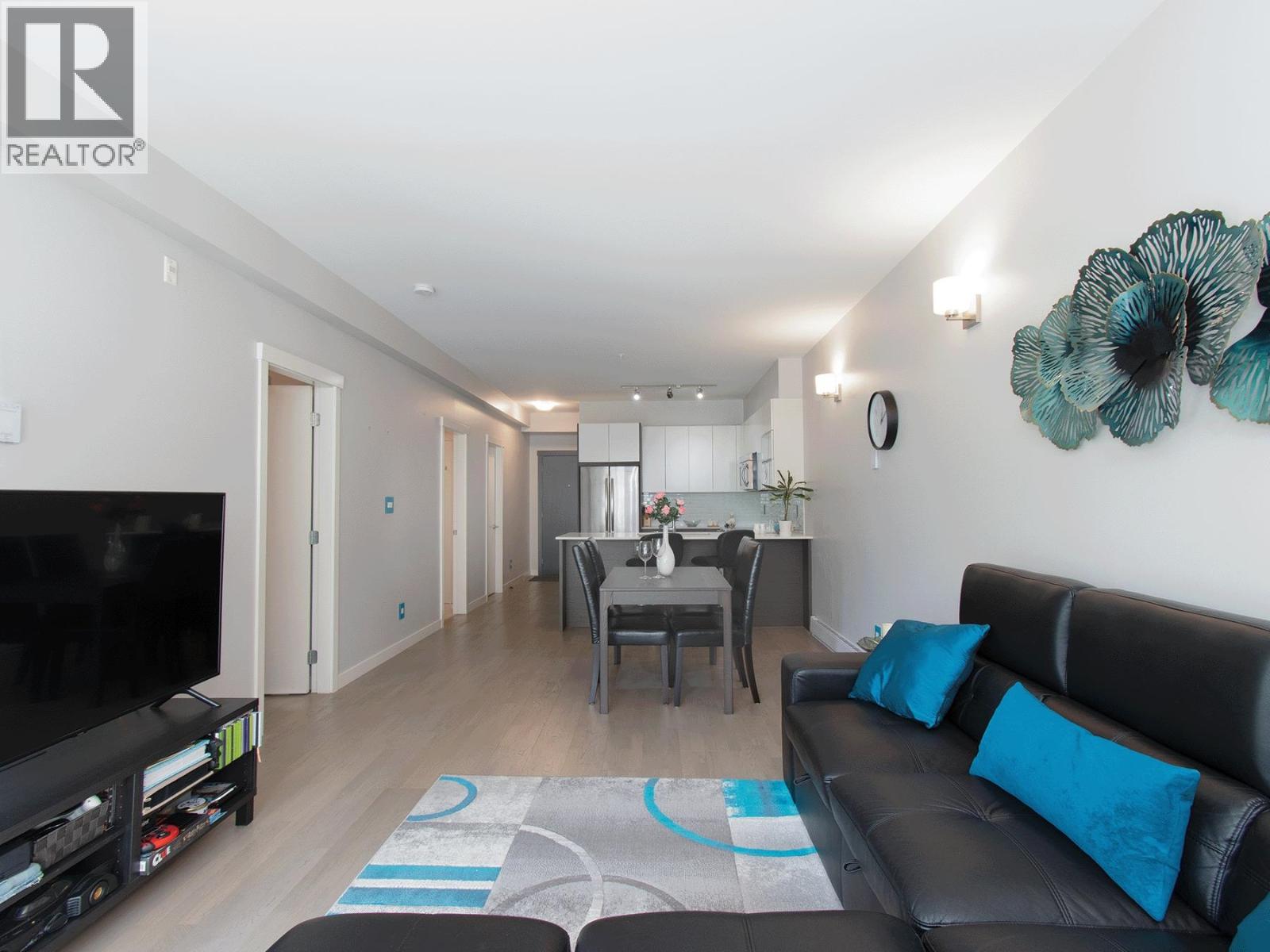 207 2267 Pitt River Road Property Photo 13
