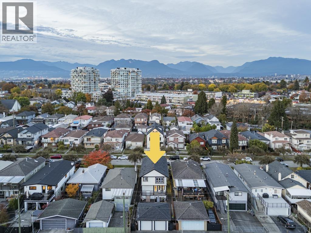 2216 Mannering Avenue Property Photo 23