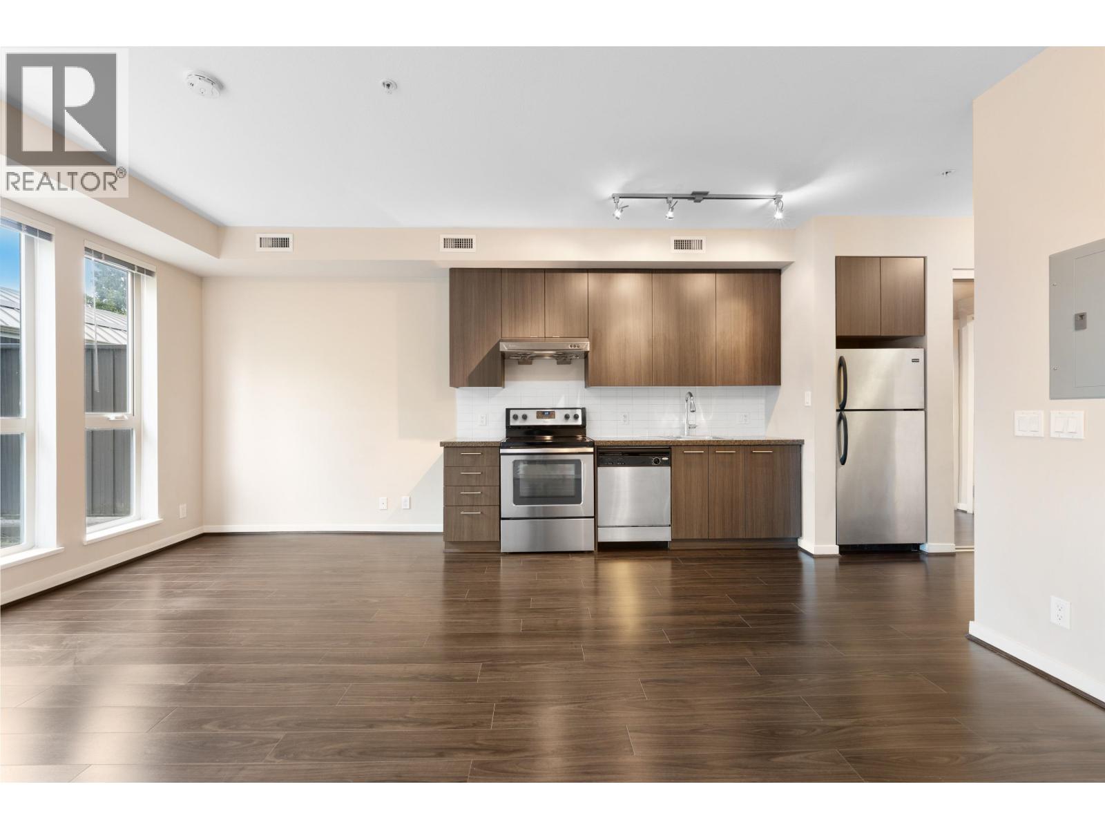 282 4133 Stolberg Street Property Photo 1