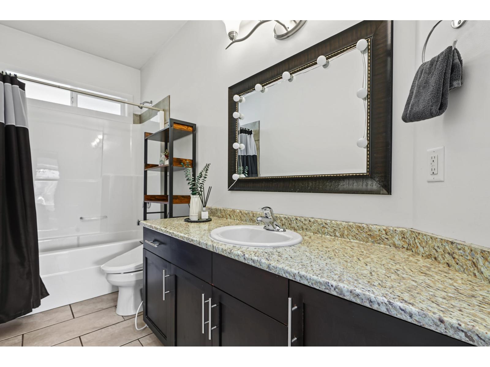 45989 Weeden Drive Property Photo 23