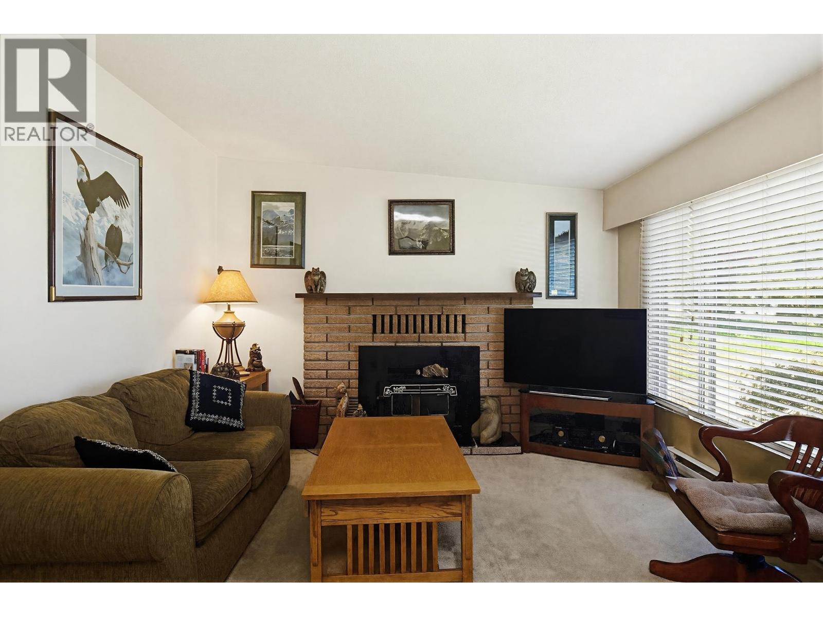 11895 230 Street Property Photo 2
