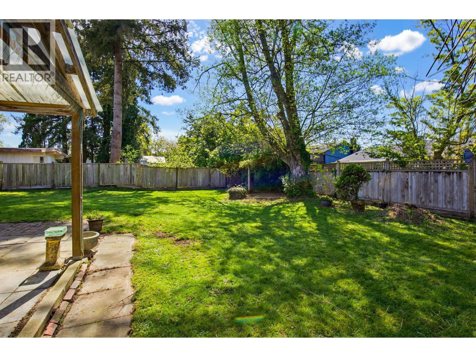 11895 230 Street Property Photo 26