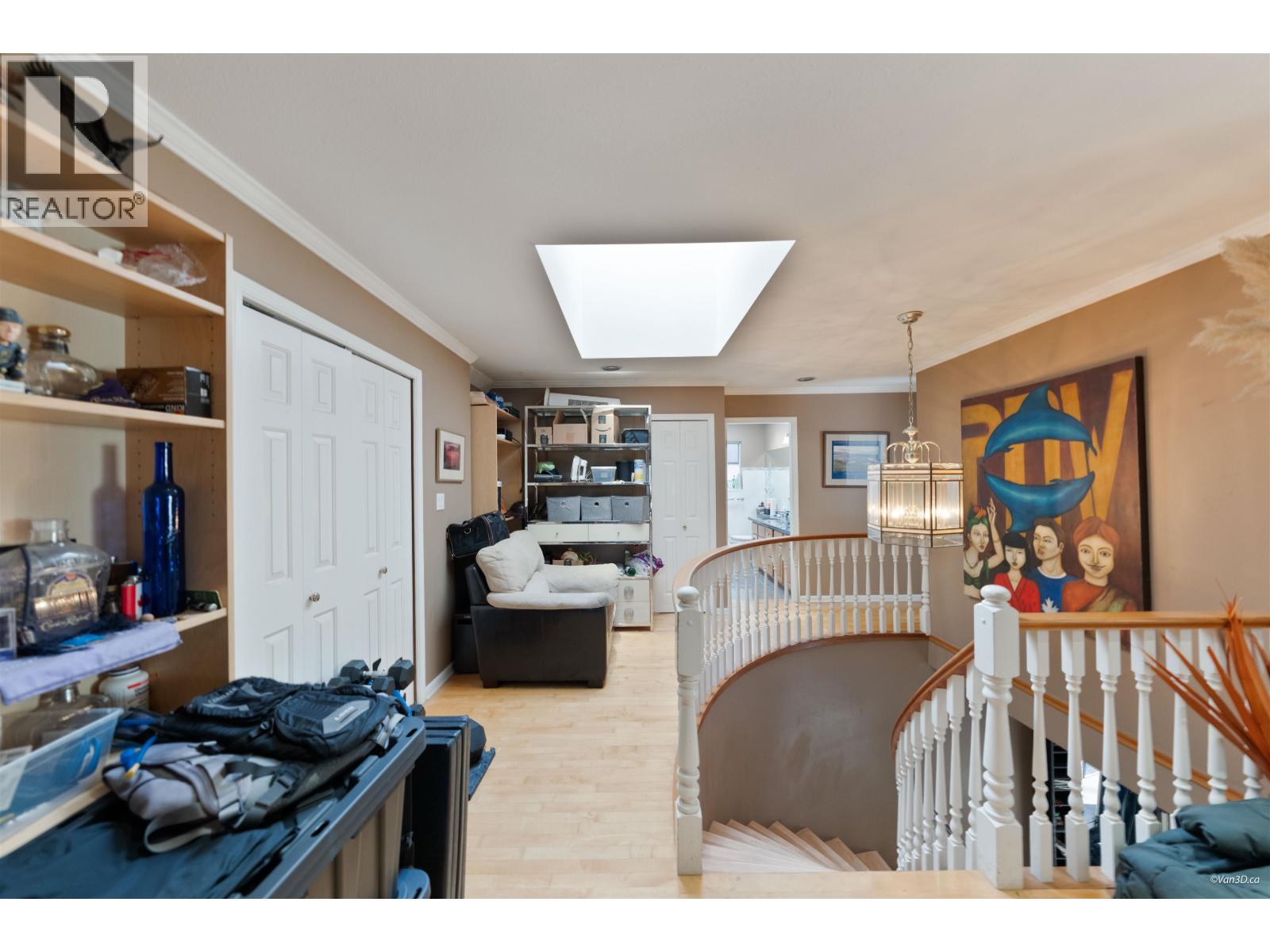 195 W 17th Avenue Property Photo 21