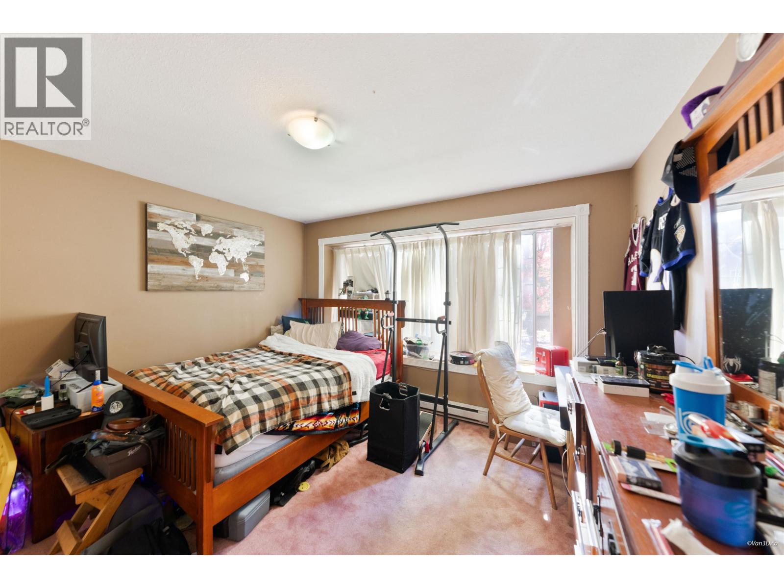 195 W 17th Avenue Property Photo 24